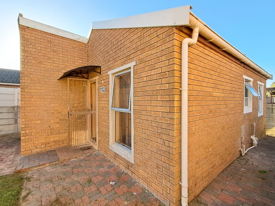To Let 2 Bedroom Property for Rent in Scottsdene Western Cape